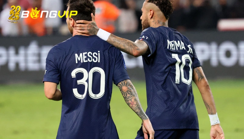 Neymar không muốn bị so sánh với Messi Lời khẳng định từ người cha - Neymar không muốn bị so sánh với Messi