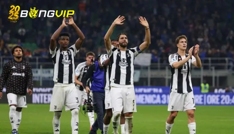 Phong độ gần đây: Juventus bất ổn, Man City duy trì sức mạnh